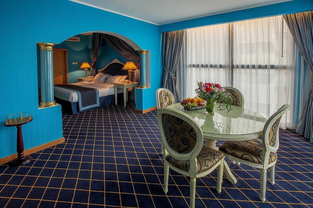 Junior Suite (2 Volwassenen + 1 Kind)
