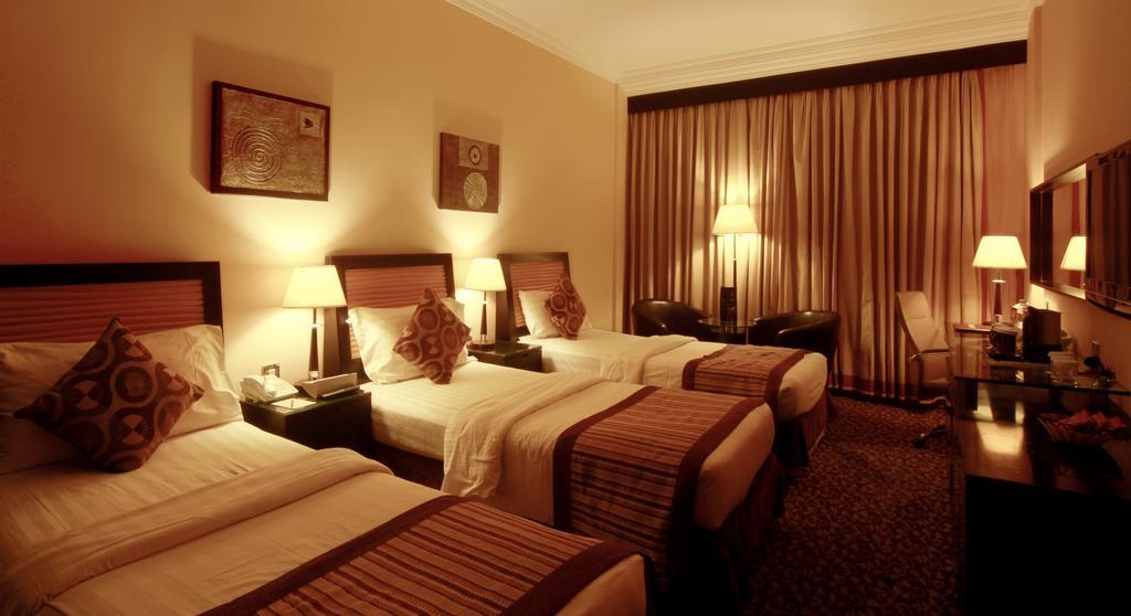 Quarto Triplo Standard