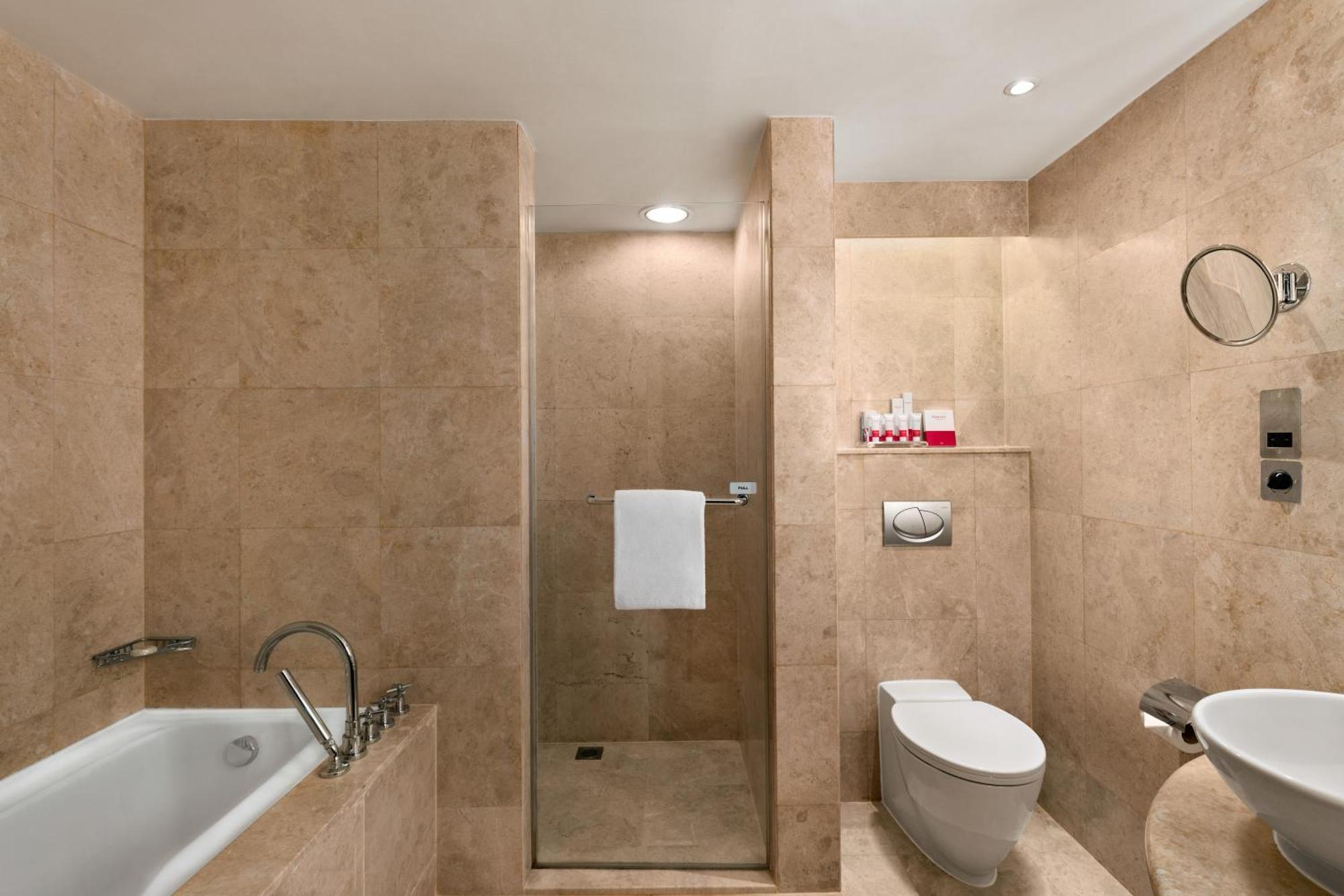 Quarto Twin Deluxe - Acessível a Pessoas com Mobilidade Condicionada - Não Fumador