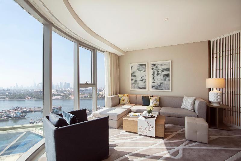 Suite com 1 Quarto e Acesso ao Salão