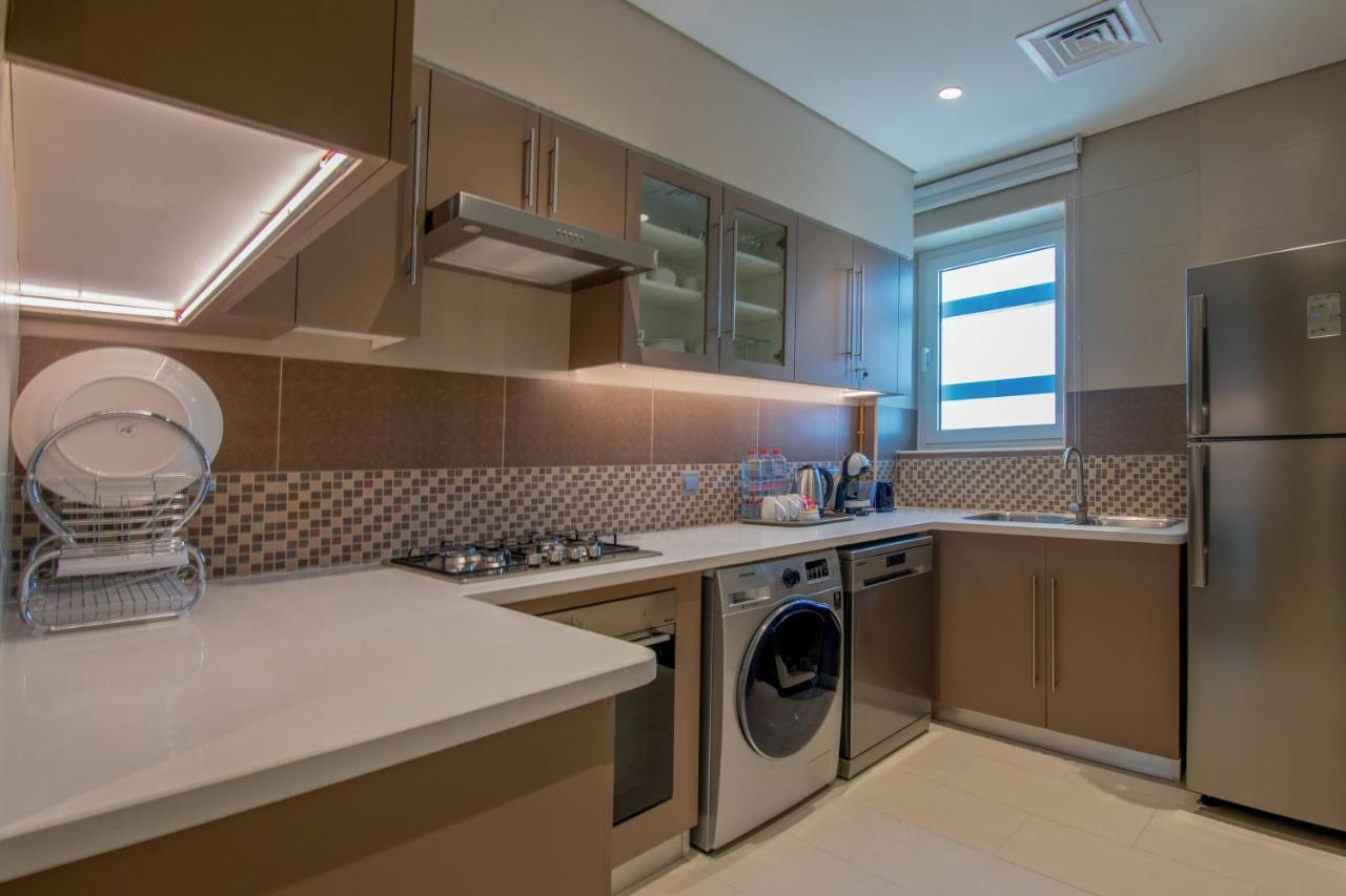 Premium Three-Bedroom Apartment - Inclusive of complimentary shuttle bus to Deira City Centre & Dubai Festival City Mall