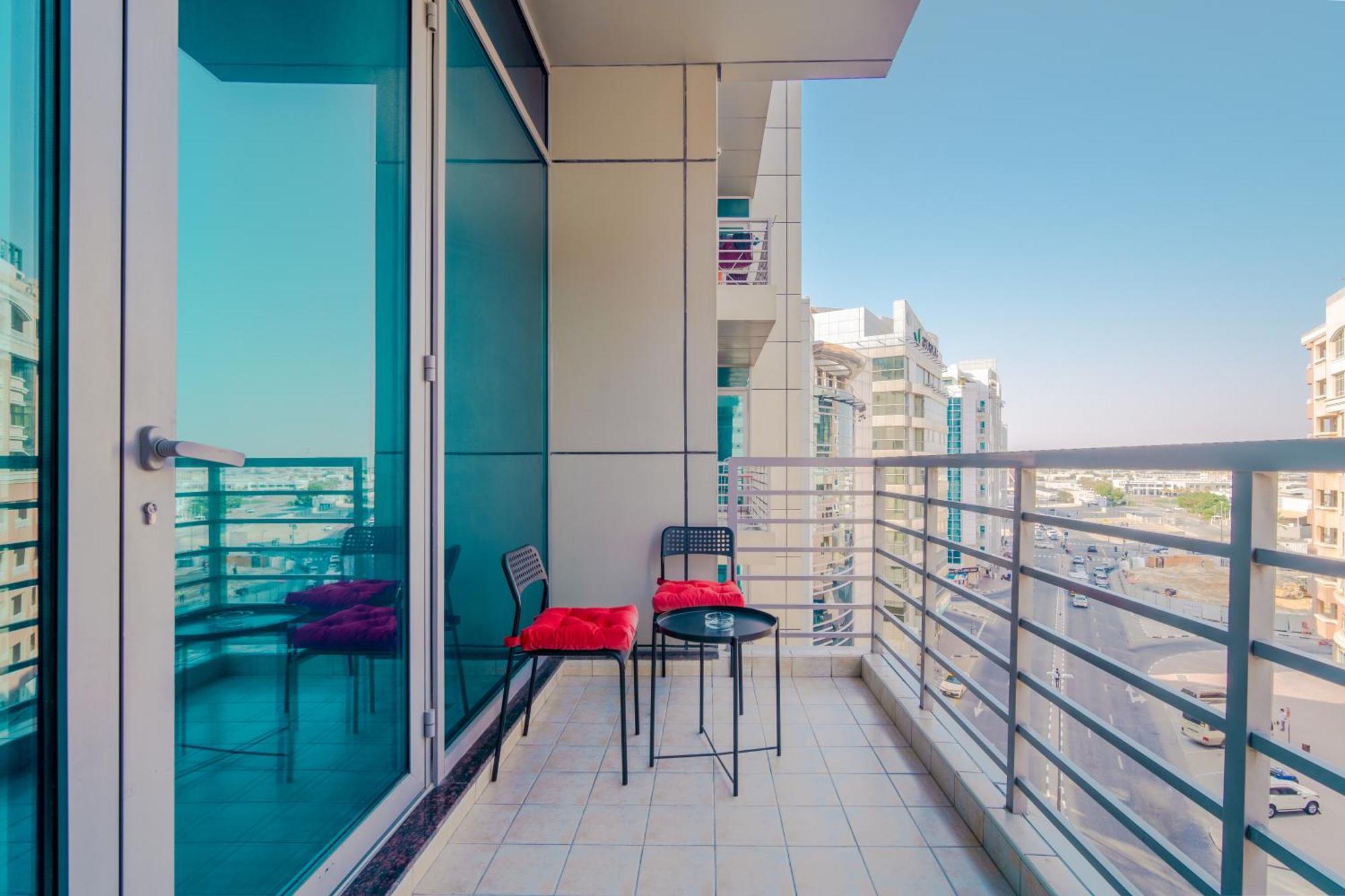 Appartamento Deluxe con 2 Camere da Letto e Balcone