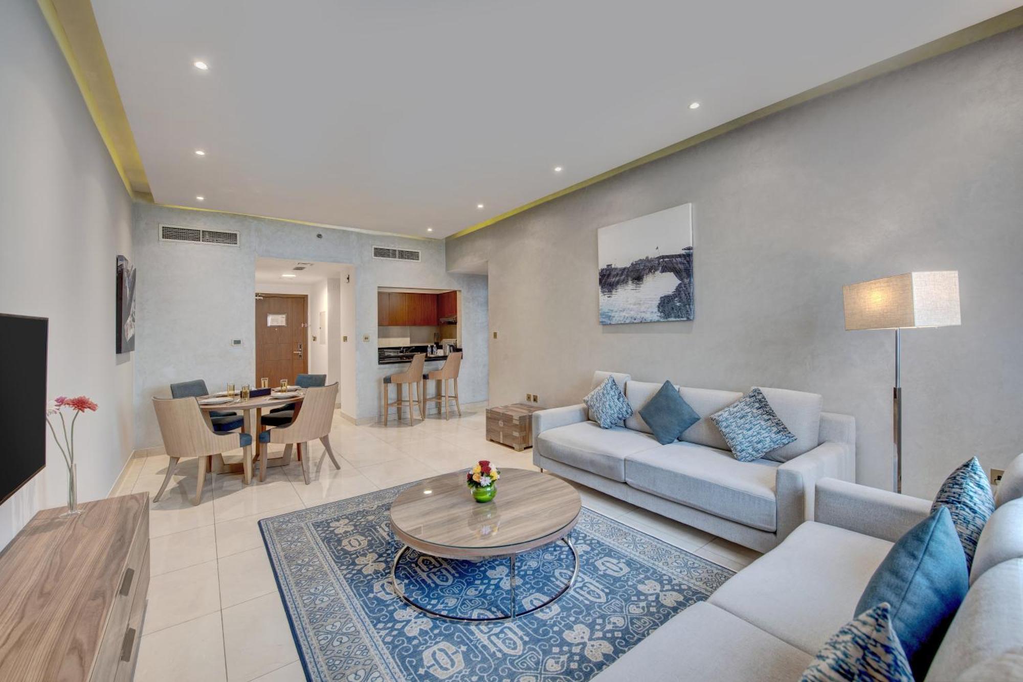 One-Bedroom City View Apartment