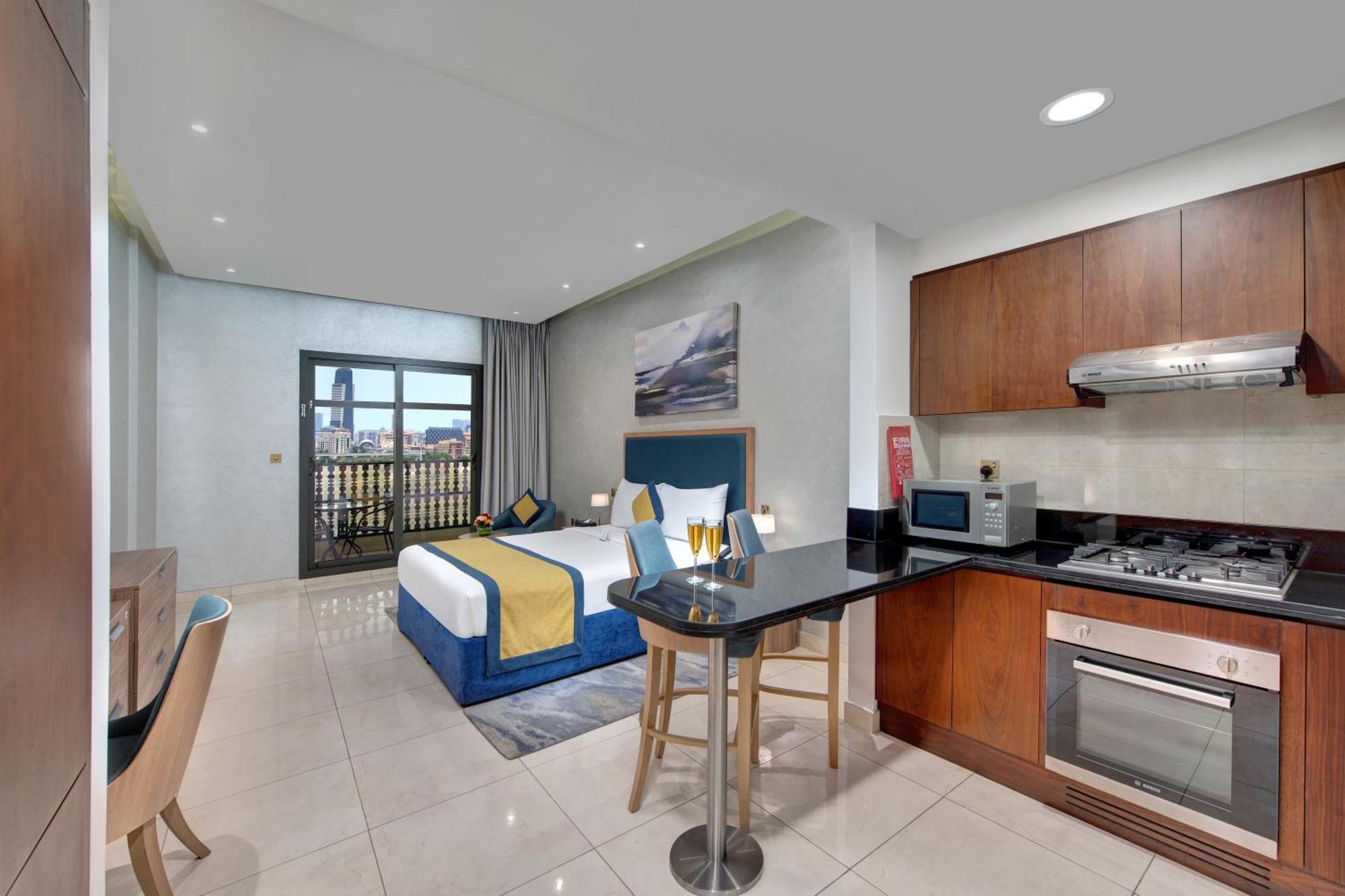 Creek View Studio Apartment