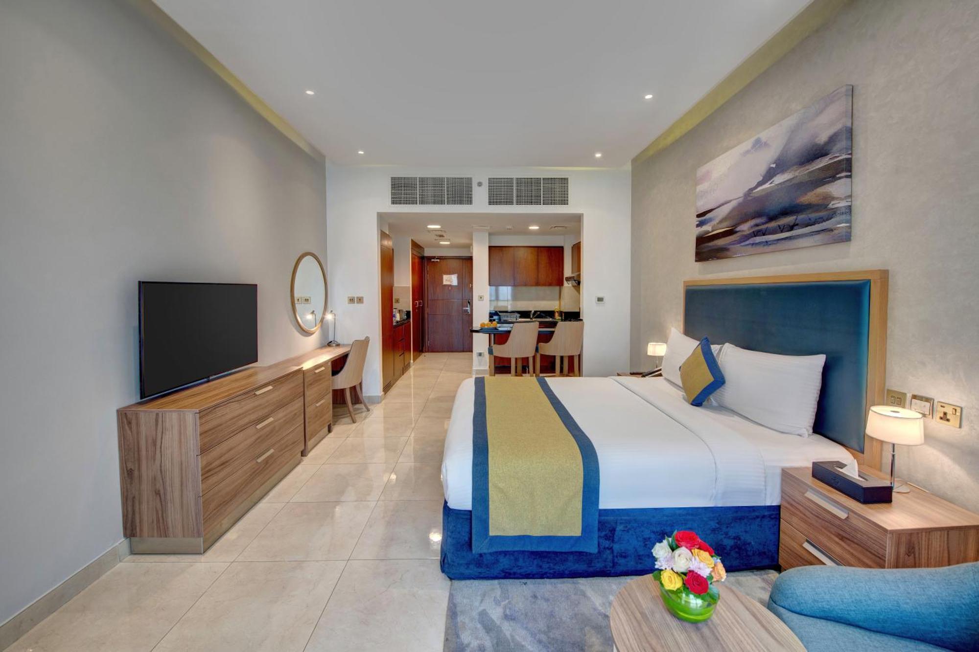 City View Studio Apartment