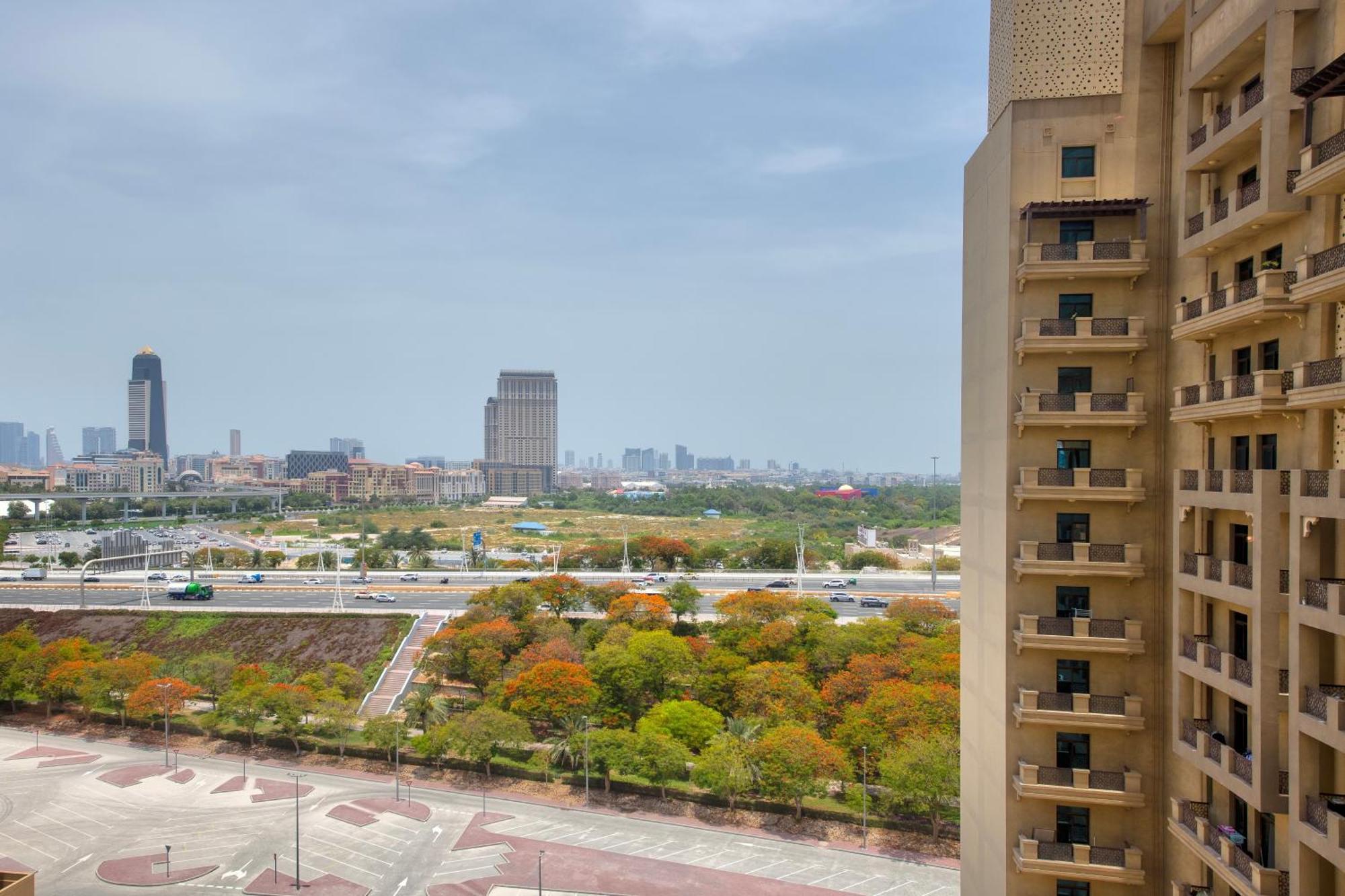 City View Studio Apartment