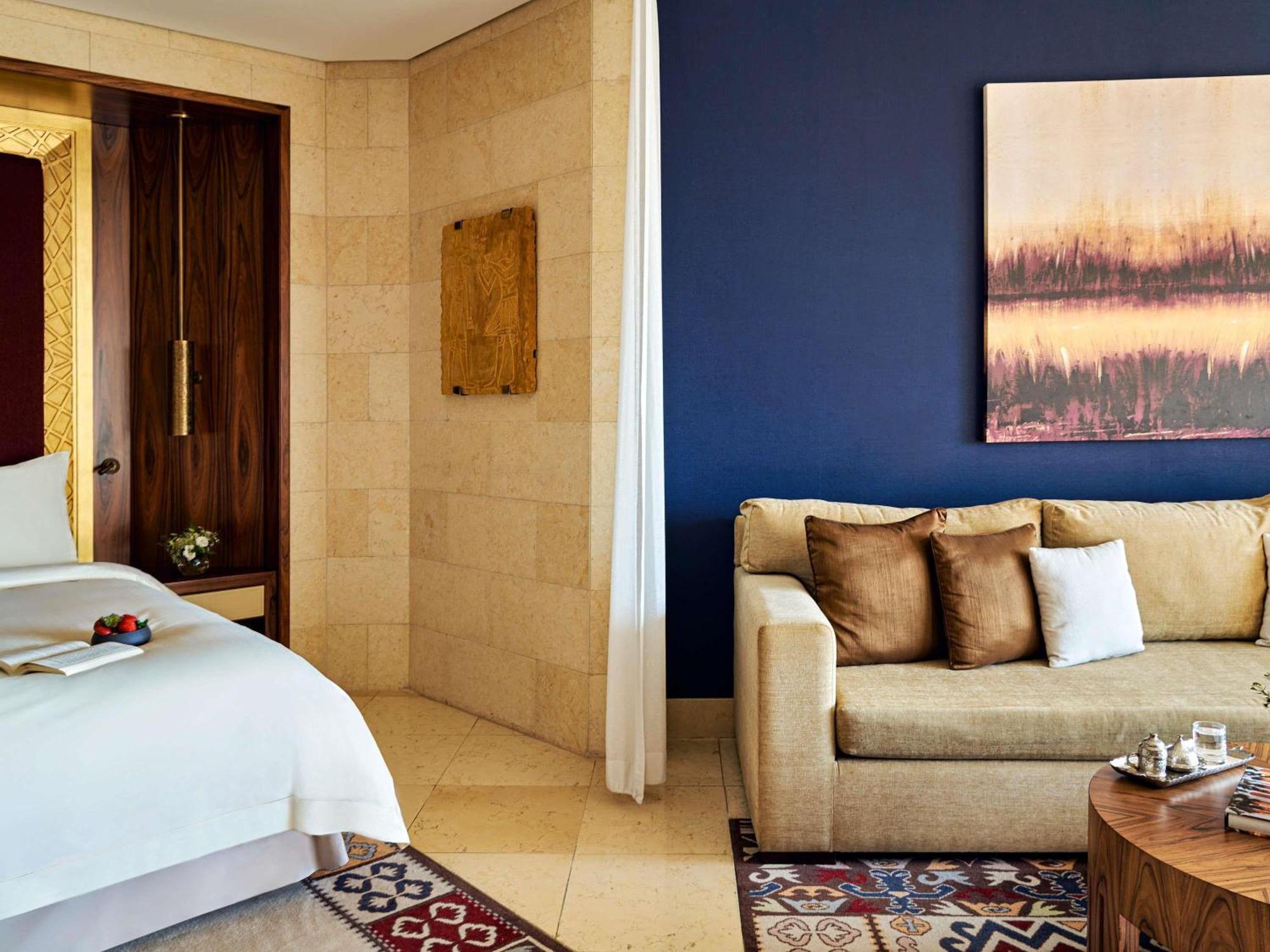 Signature Room with Terrace,1716990664:JPEG