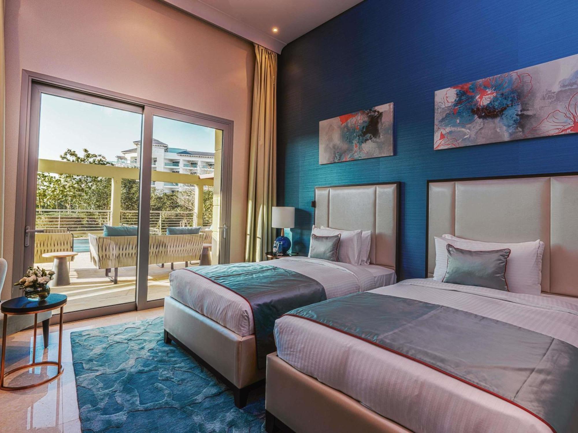 Suite com 5 Quartos e Piscina Privada