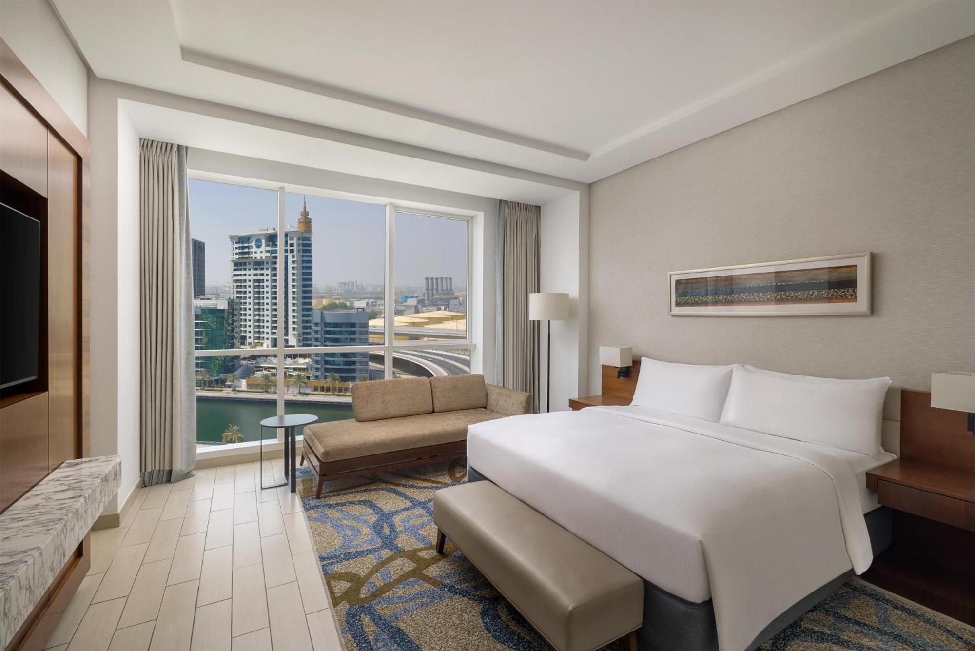 One-Bedroom Suite City View