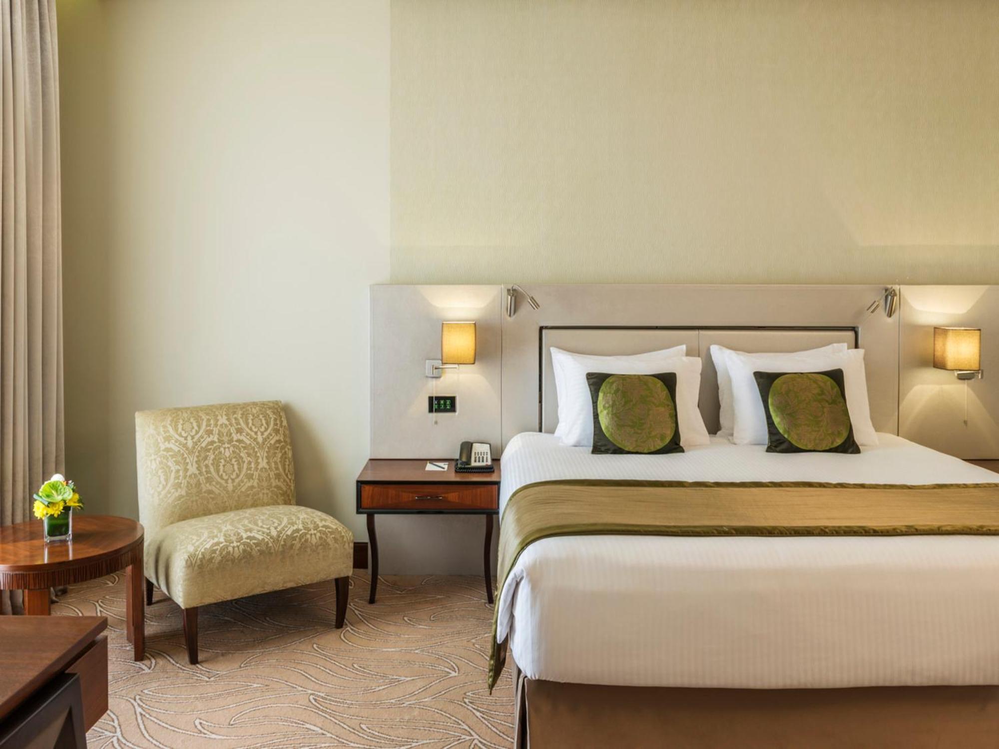 Superior King Room,692588634:JPEG
