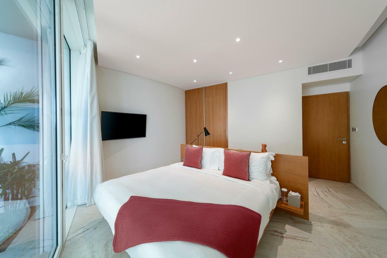 Junior Suite Hot Tub