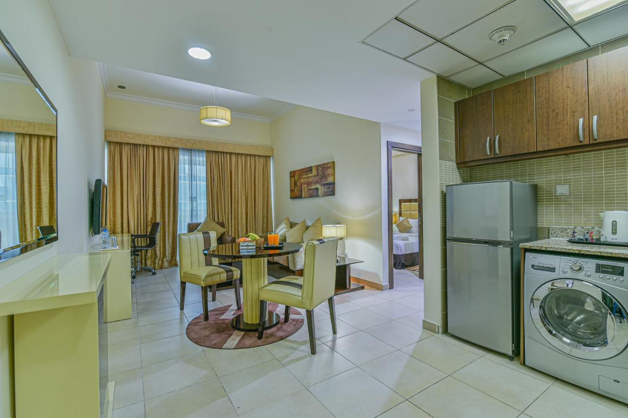 Apartamento com 1 Quarto