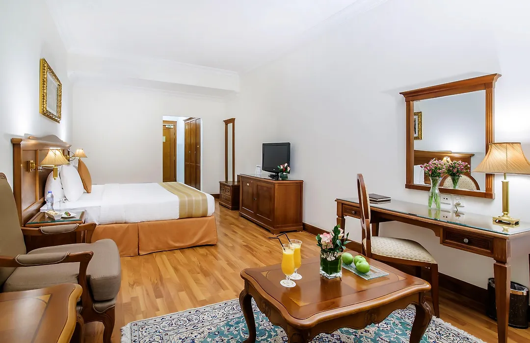 Grand Excelsior Hotel Bur Dubai-1