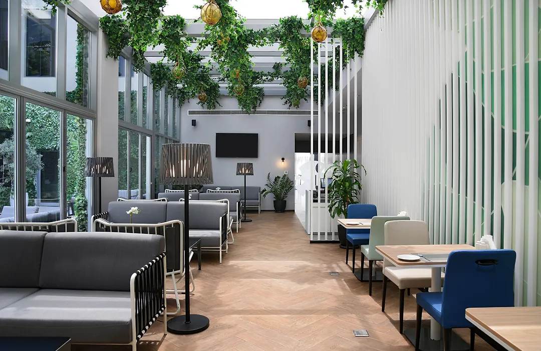 Lemon Tree Hotel, Jumeirah Dubai-1