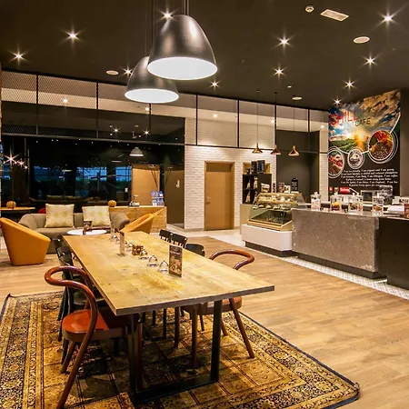 Ibis Al Barsha-3