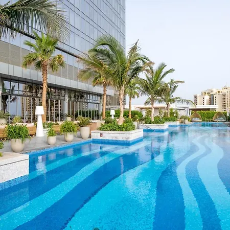 Ultra Luxury Palm Tower With Shared Hotel Facilities-3