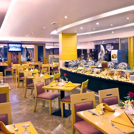 Landmark Riqqa Hotel-2