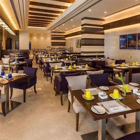 Golden Tulip Media Hotel-2