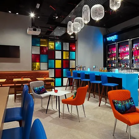 Aloft By Marriott Palm Jumeirah-3