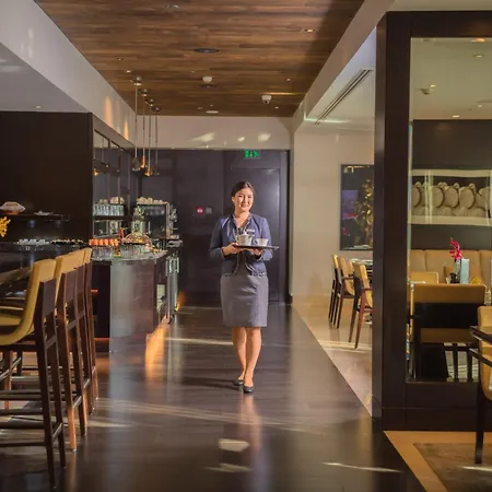 Aspen Chalets By Kempinski Hotel Mall Of The Emirates-3