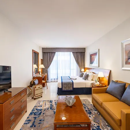Golden Sands Hotel Apartments-3